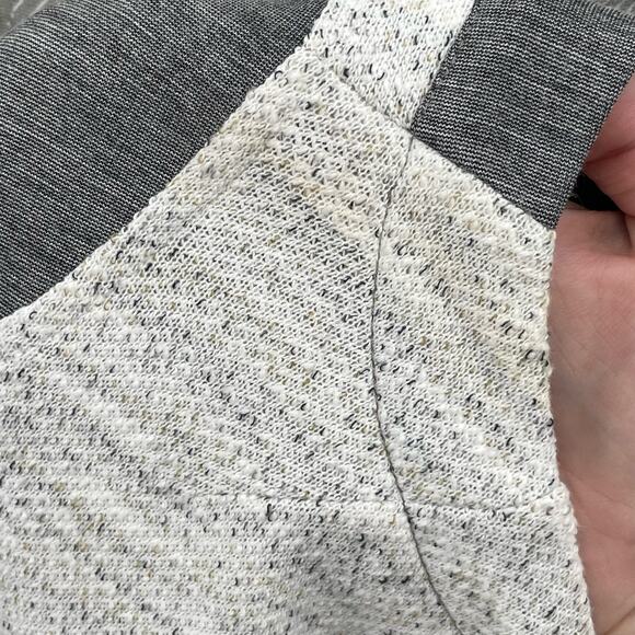 CAbi Jacket Gray Neutral Modern Style Office Fit Shoulder Pads Corpcore Size M - Picture 12 of 13